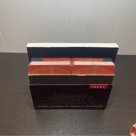 Osho Transformation Tarot: Insights and Parables for Renewal in Everyday Life - Picture 3 of 4